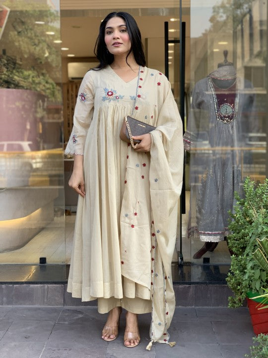 Ruhani Best shade in cotton Embroidery