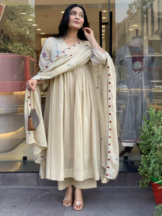 Ruhani Best shade in cotton Embroidery