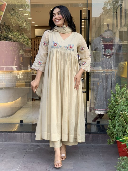 Ruhani Best shade in cotton Embroidery