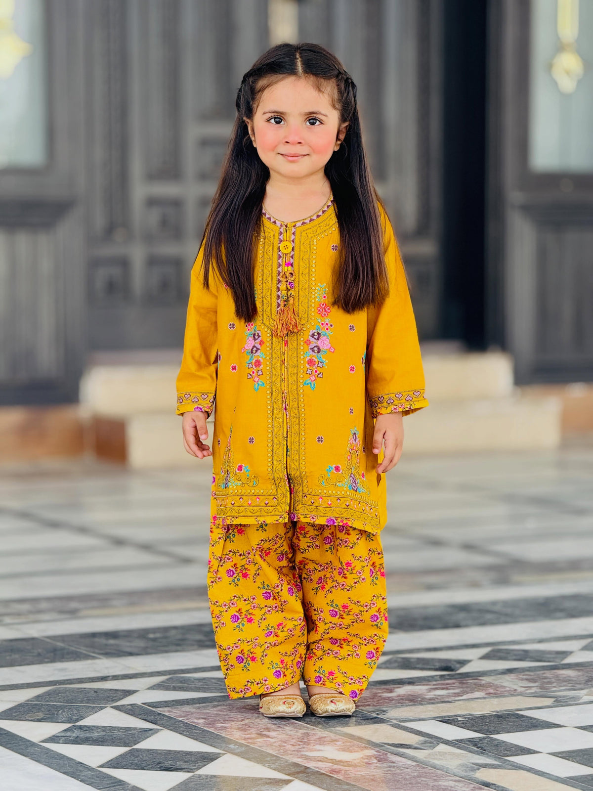 RIYA MUSTARD FLORAL KURTA PANT SET