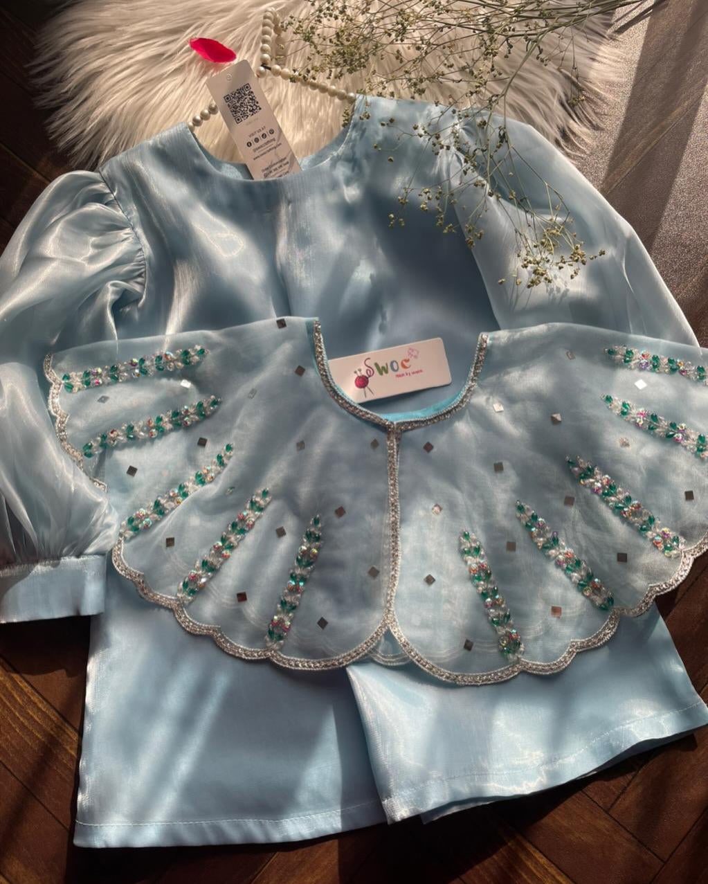Designer Cape Kids Outfit