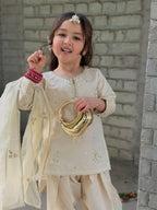 Zayra Noor Ivory Grace Set