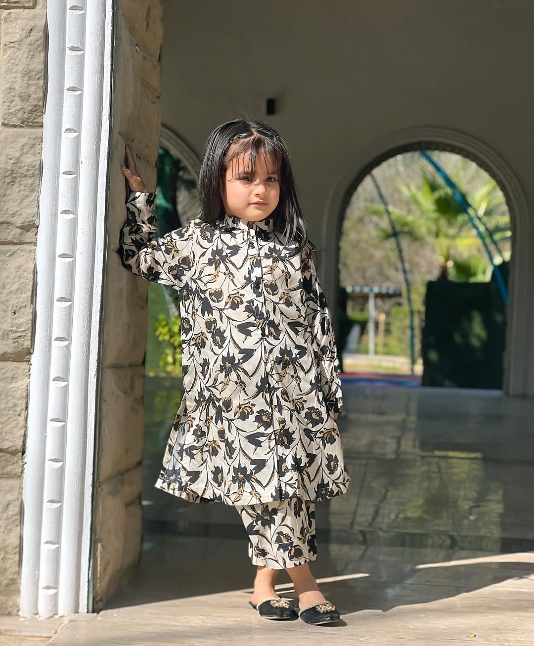 Elegant Floral Charm Kurti & Palazzo Set for Girls